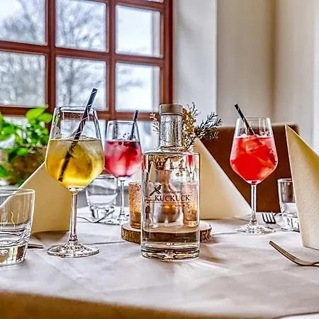 Beckmann Hotel *
